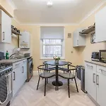 Central London Apartment London Eye
