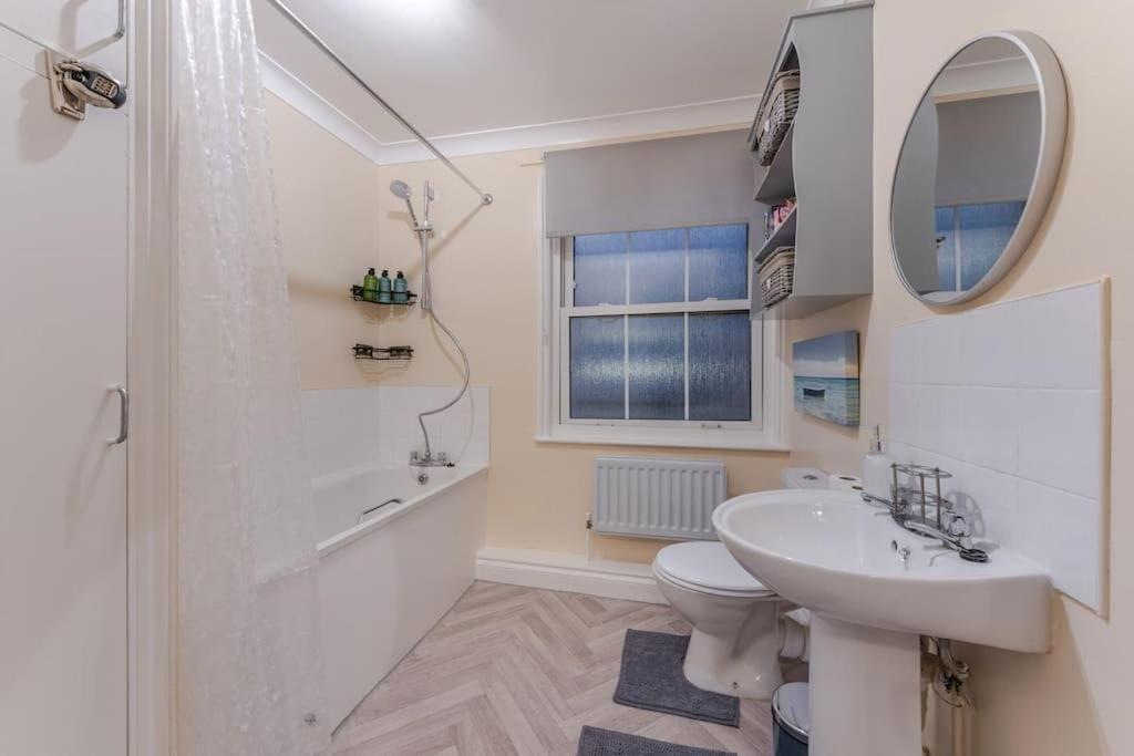 Eye Apartment London